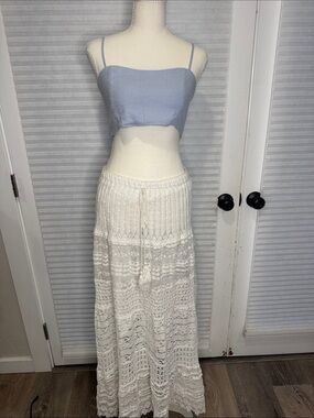 Brandy Melville Cropped top O/S & 64 sixty-five Crochet Maxi Skirt size L 1264
